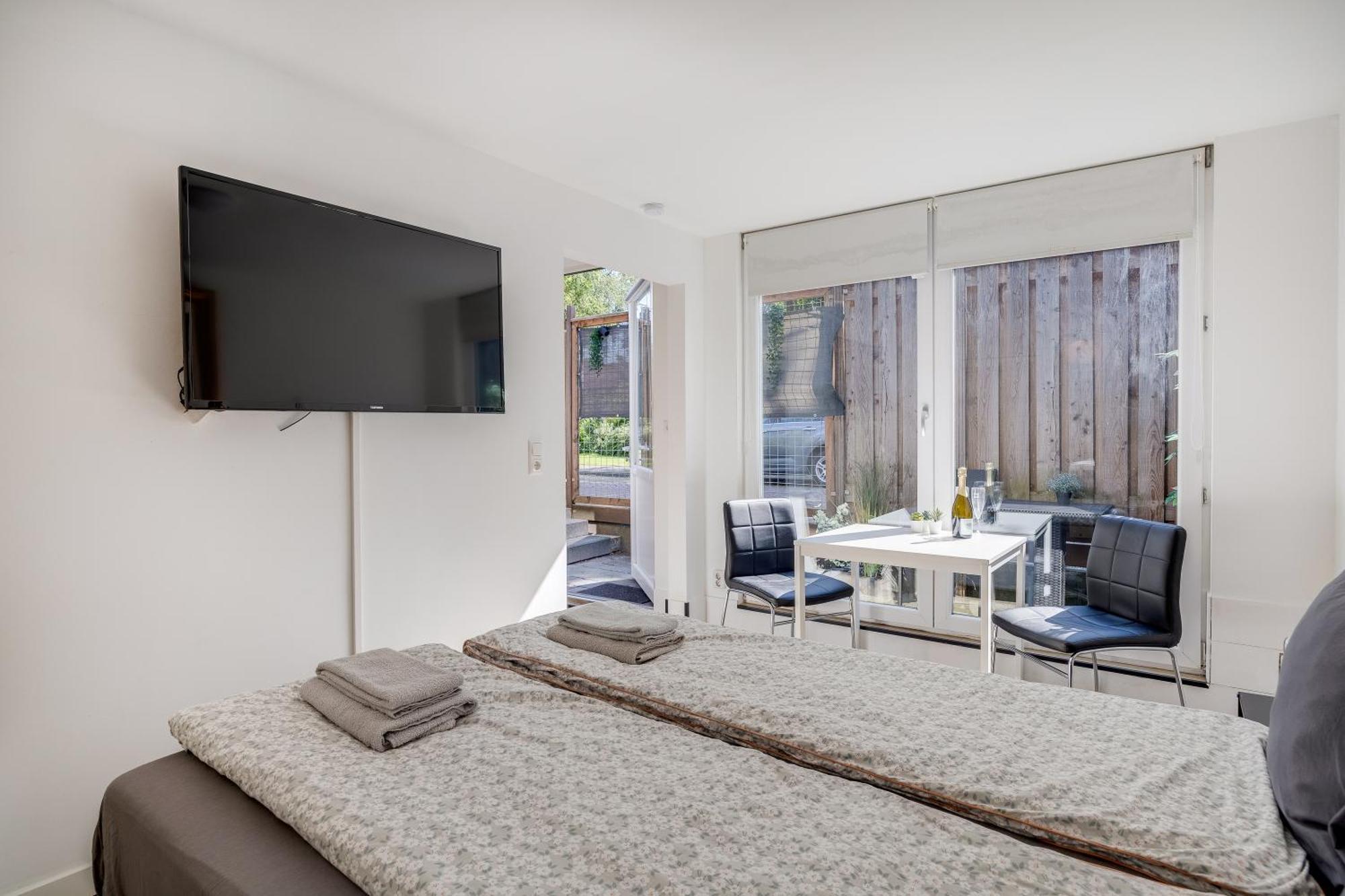 Luxe Wellness Apartment Apeldoorn With Jacuzzi And Sauna Eksteriør billede