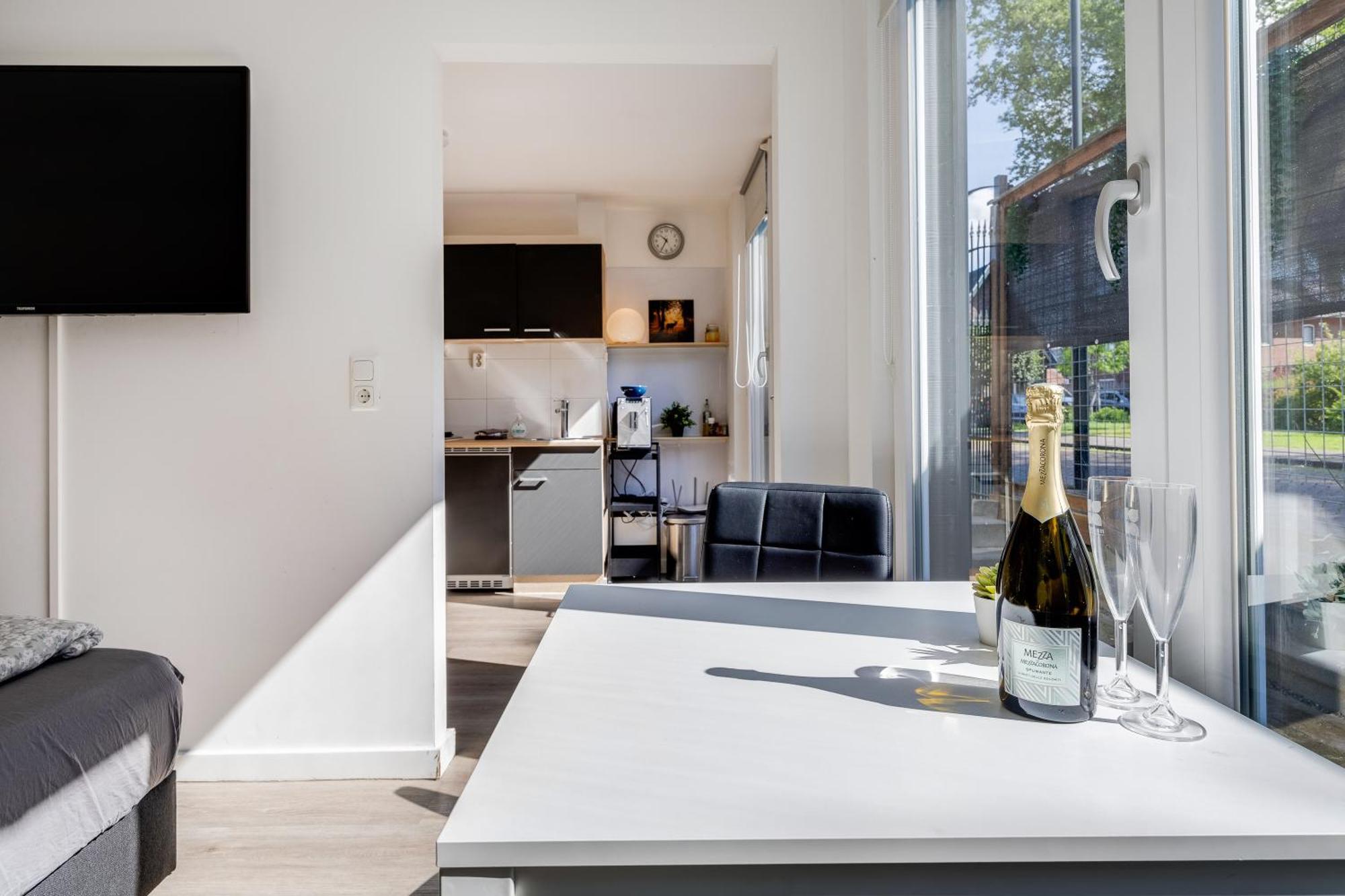 Luxe Wellness Apartment Apeldoorn With Jacuzzi And Sauna Eksteriør billede
