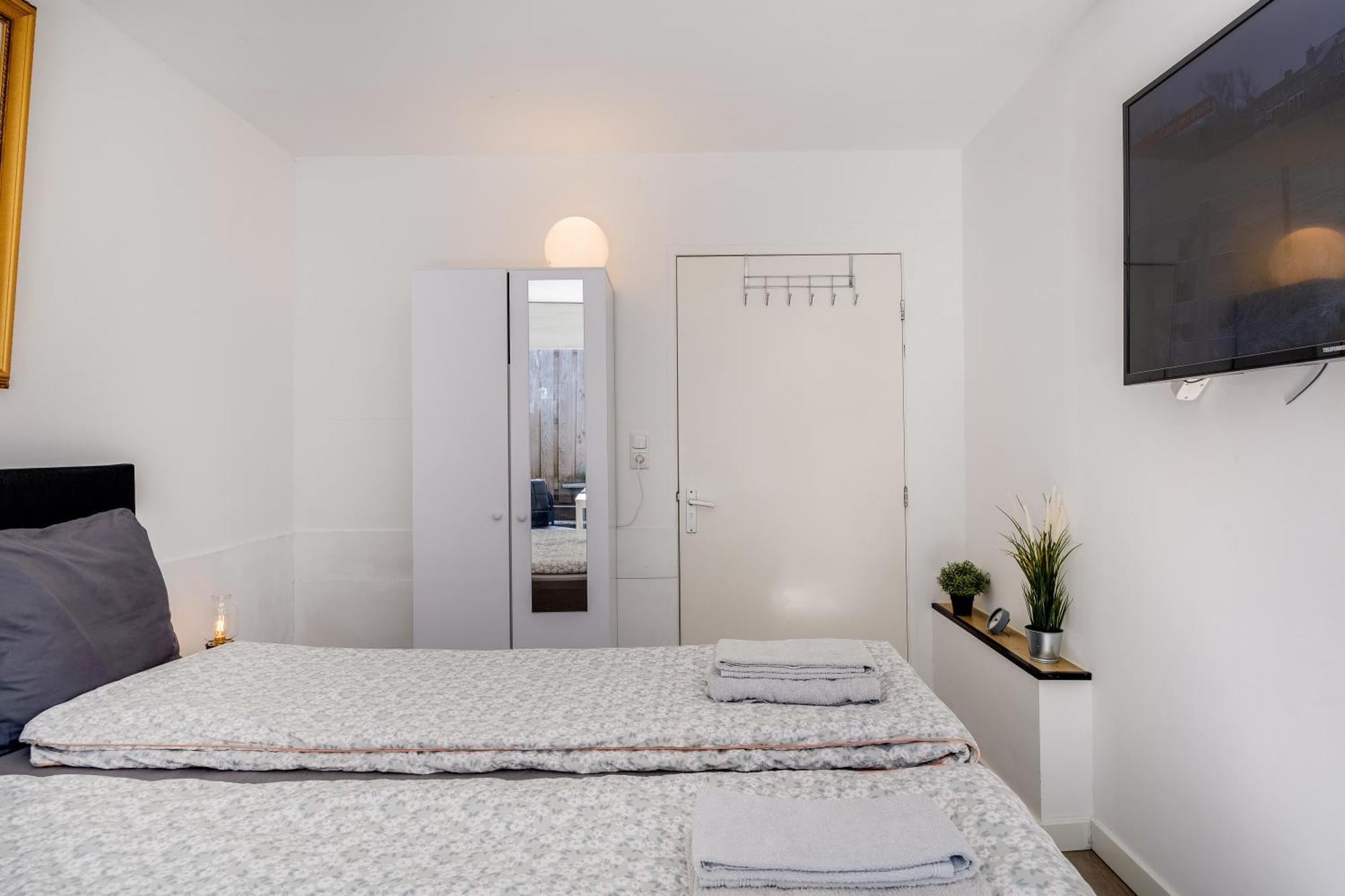 Luxe Wellness Apartment Apeldoorn With Jacuzzi And Sauna Eksteriør billede
