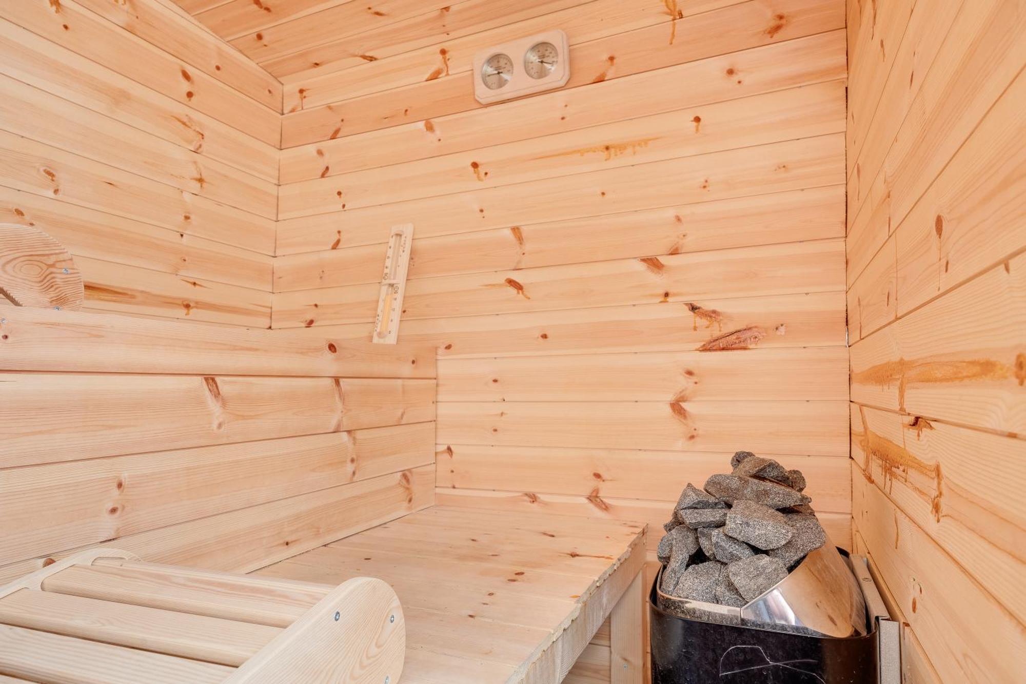 Luxe Wellness Apartment Apeldoorn With Jacuzzi And Sauna Eksteriør billede